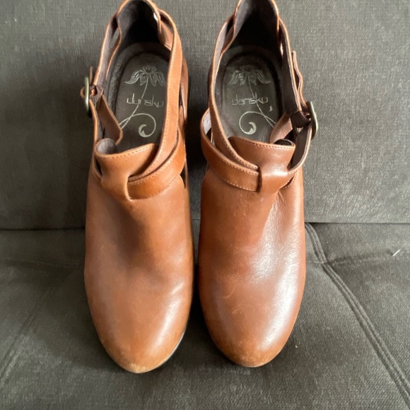 Dansko Shoes - Dansko wedge heels conjac studded leather women’s size 39